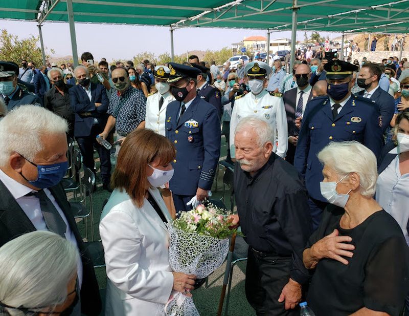 Κορυφώθηκαν οι εκδηλώσεις τιμής και μνήμης για το Ολοκαύτωμα της Βιάννου παρουσία της Προέδρου της Δημοκρατίας