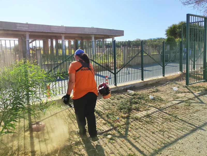 Εκτεταμένες δράσεις καθαριότητας στα σχολικά κτίρια του Δήμου Μαλεβιζίου (pics)