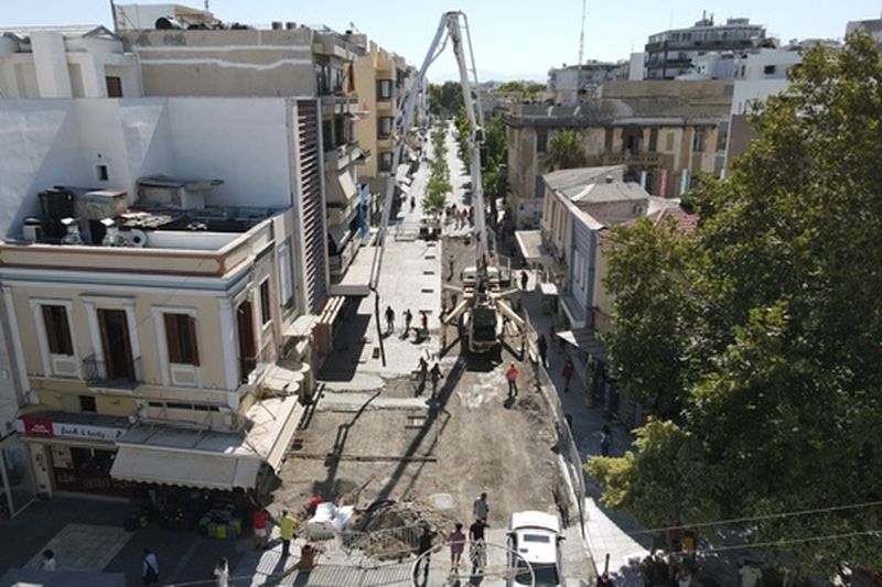 Αυτοψία του Δημάρχου Ηρακλείου στο έργο ανάπλασης του κέντρου