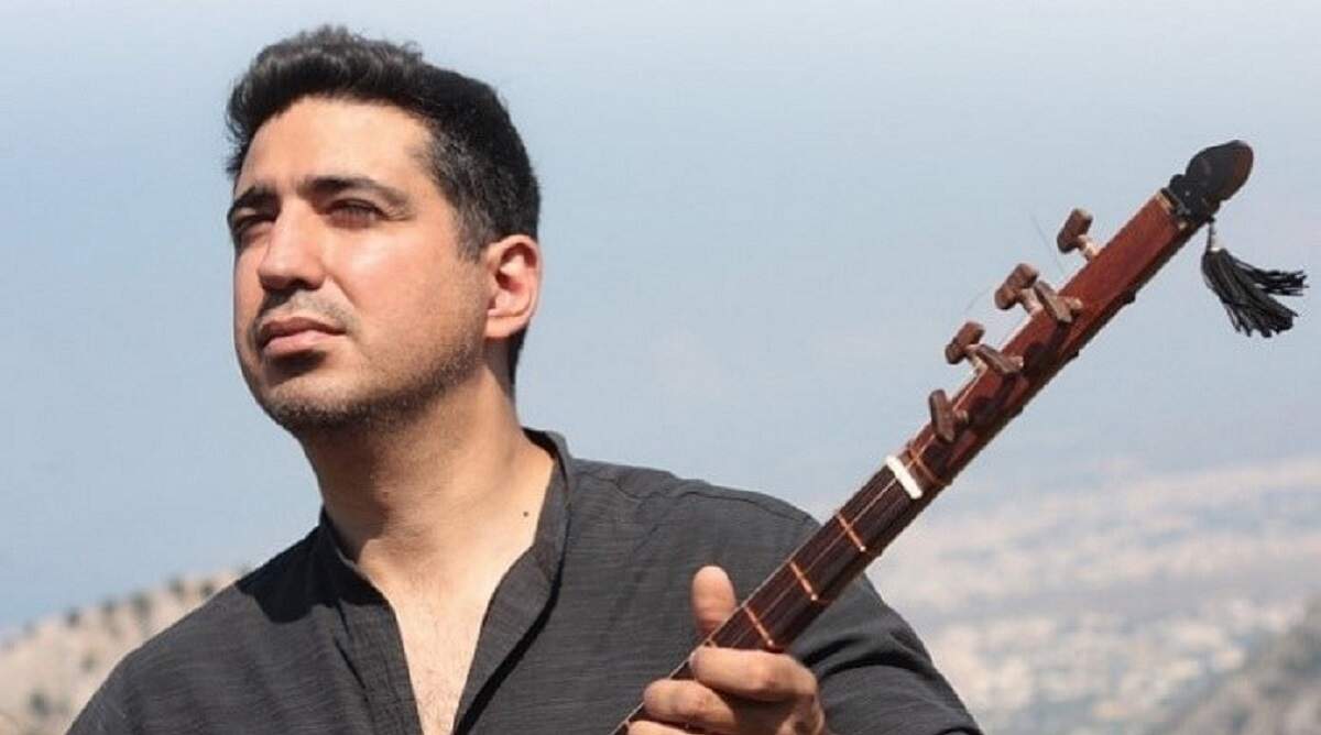 Παξιμαδάκης