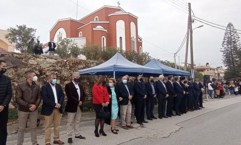 Το πληγωμένο από το σεισμό Αρκαλοχώρι γιόρτασε την 28η Οκτωβρίου (pics)