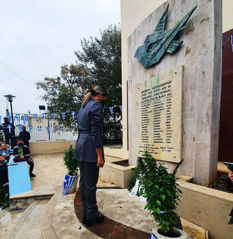 Με πρωταγωνιστές τους μαθητές οι καταθέσεις στεφάνων για την 28η Οκτωβρίου στο Δήμο Μαλεβιζίου (pics)