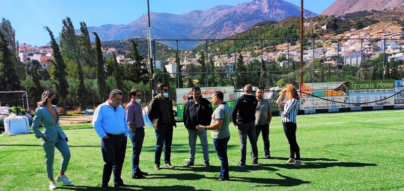 Τα έργα στον Κρουσώνα επισκέφτηκε ο Δήμαρχος Μαλεβιζίου (pics)