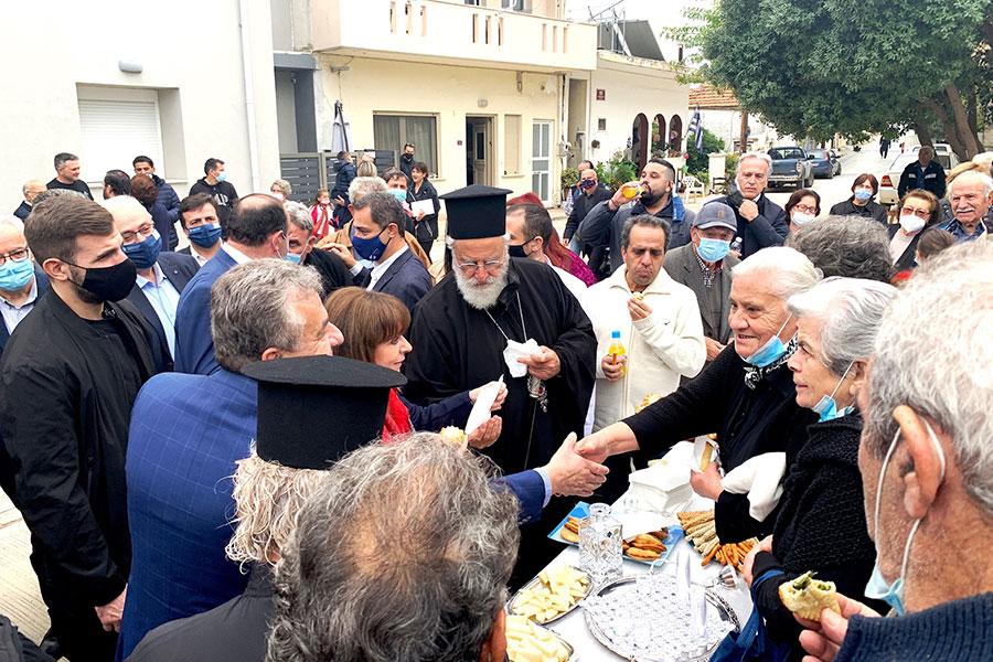 Ολοκληρώθηκε η επίσκεψη της Πρόεδρου της Δημοκρατίας στις σεισμόπληκτες περιοχές (pics)