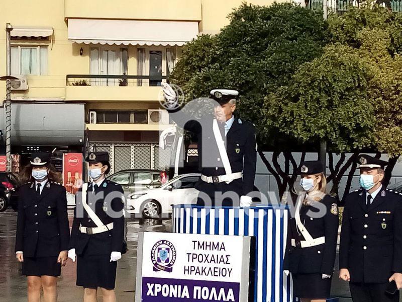 Αναβίωσε το έθιμο της «βαρέλας» στο Ηράκλειο (pics+vid)