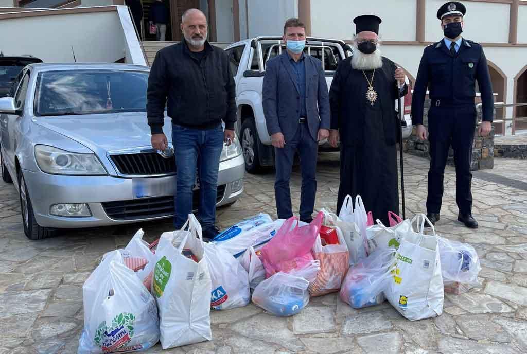 Αστυνομική Δ/νση: Προσφορά τροφίμων ειδών πρώτης ανάγκης σε Ιερές Μητροπόλεις και Κοινωνικές Δομές