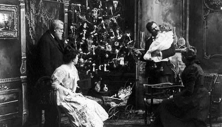 Η ιστορία του Χριστουγεννιάτικου Δέντρου