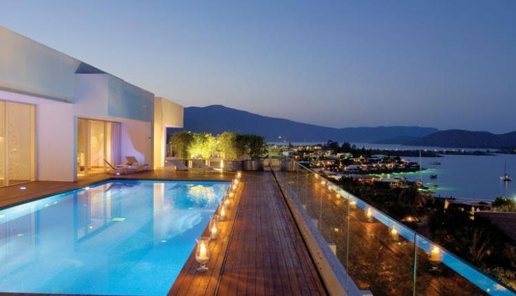 Τρεις ευρωπαϊκές διακρίσεις σε ξενοδοχεία της Κρήτης στα World Travel Awards 2021