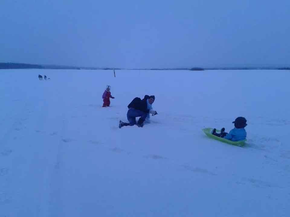 Η ιστορία του Γιώργου που έφυγε οικογενειακώς από τα Τρίκαλα και ζει μόνιμα στο Ροβανιέμι 5 Η ιστορία του Γιώργου που έφυγε οικογενειακώς από τα Τρίκαλα και ζει μόνιμα στο Ροβανιέμι