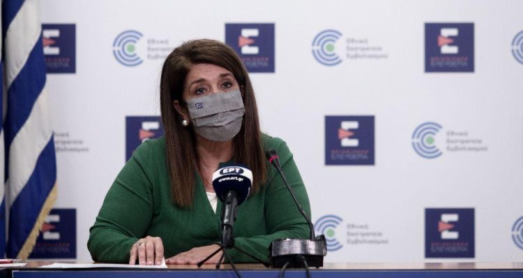 Παπαευαγγέλου: Πάνω από 50.000 τα ενεργά κρούσματα