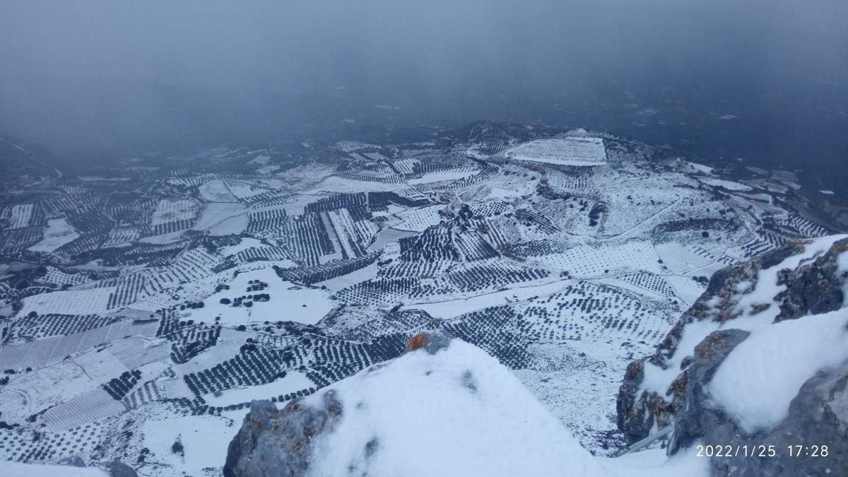 Μαγεύει η εικόνα από τον πανέμορφο Γιούχτα (pics)