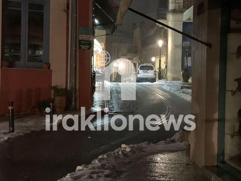 Στα λευκά Αρχάνες και Αρκαλοχώρι (pics+vid)