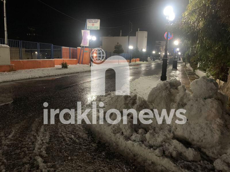 Στα λευκά Αρχάνες και Αρκαλοχώρι (pics+vid)