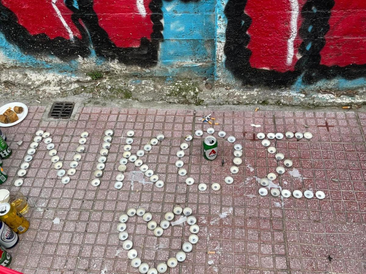 "Καλό ταξίδι Νίκο": Συγκινητικοί "αποχαιρετισμοί" στον 22χρονο φοιτητή από την Κρήτη (pics)