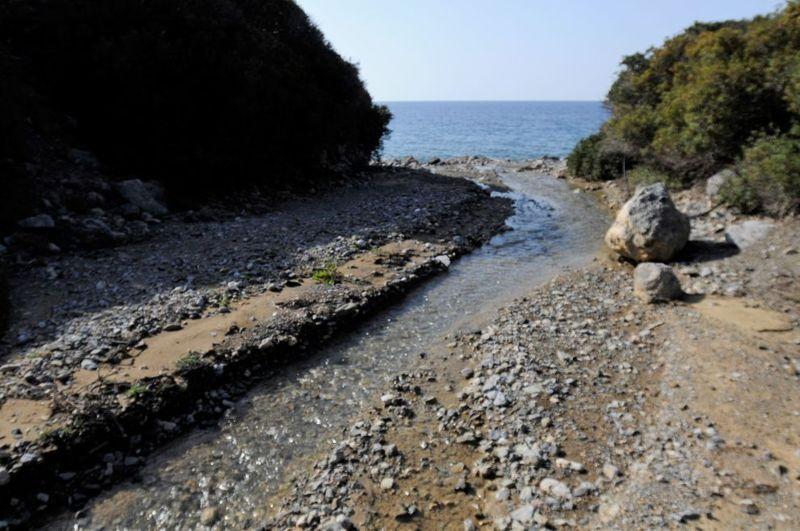 Το Τάγμα των Χιλίων Διαόλων ζει σε ένα χωριό στην Κρήτη