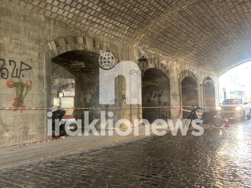 Κλειστός ο δρόμος στην Καινούρια Πόρτα - Συνεργεία του Δήμου στο σημείο (pics)