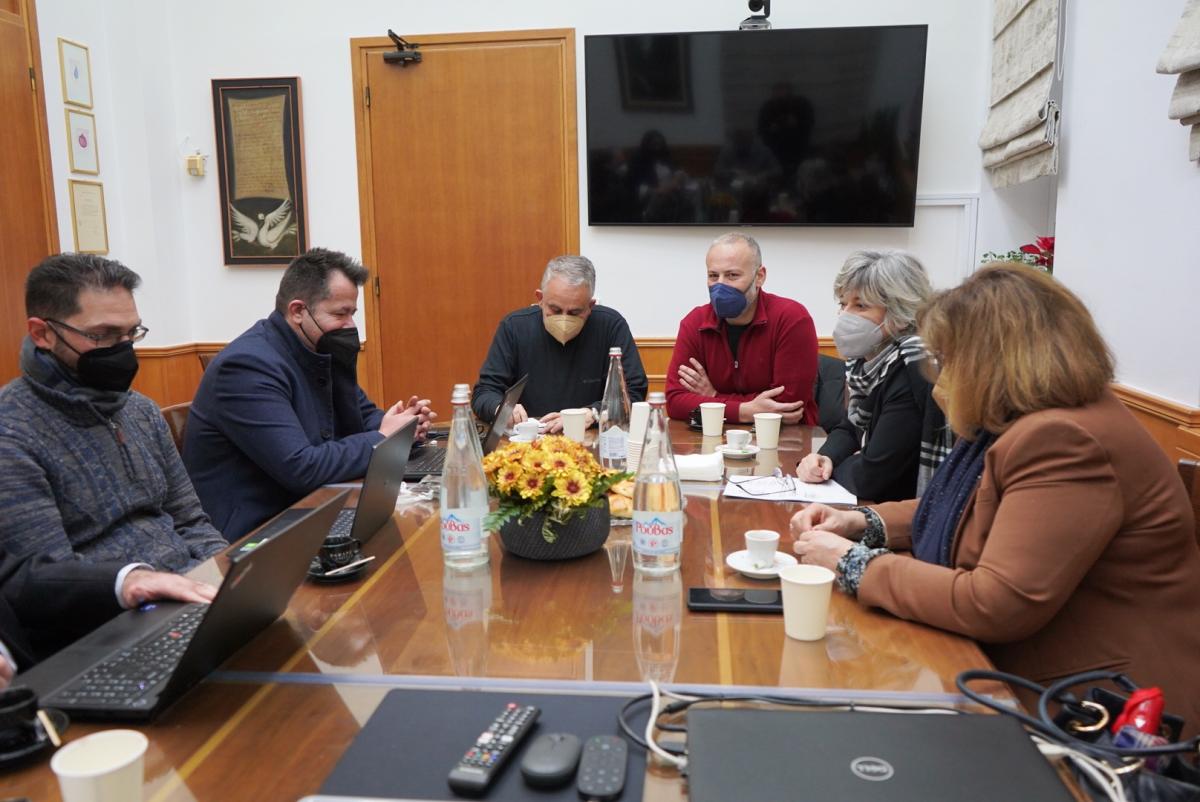 Υποχώρηση των επιπτώσεων της πανδημίας, αλλά χωρίς πλήρη ανάκαμψη το 2021 στην Κρήτη