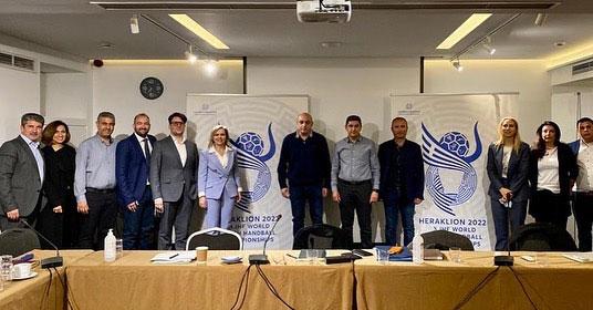 Συσκέψεις Αυγενάκη στο Ηράκλειο για τις προετοιμασίες των σπουδαίων διεθνών διοργανώσεων