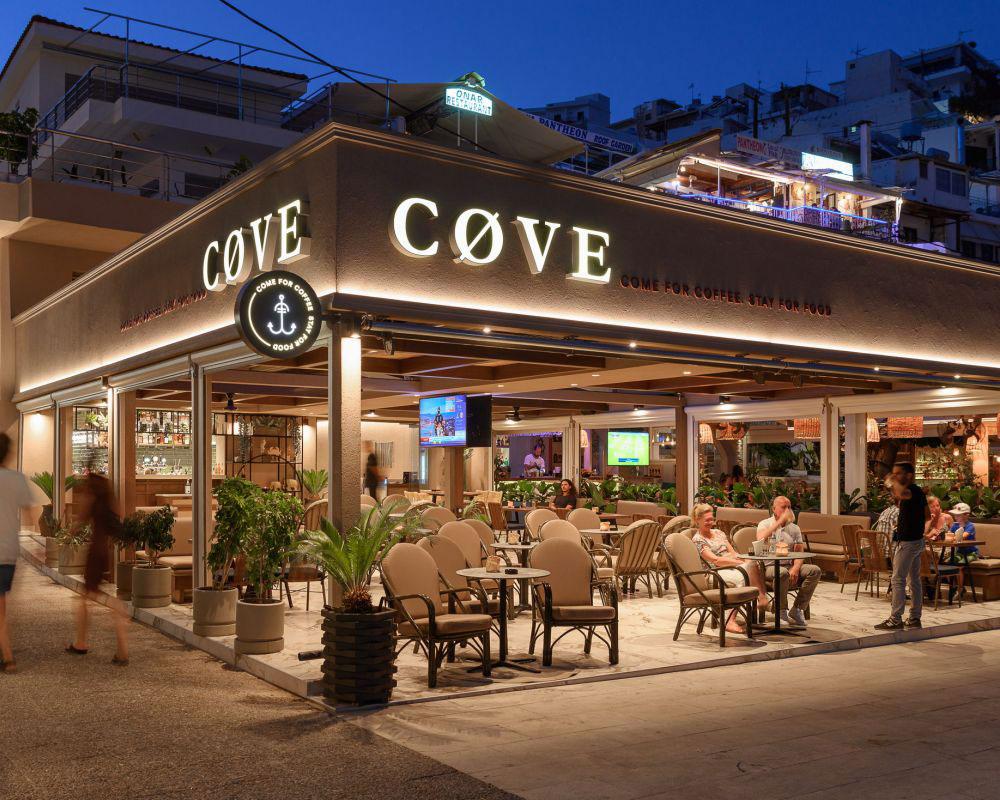 Cove Cafe στην Αγία Γαλήνη - Come for coffee stay for food!