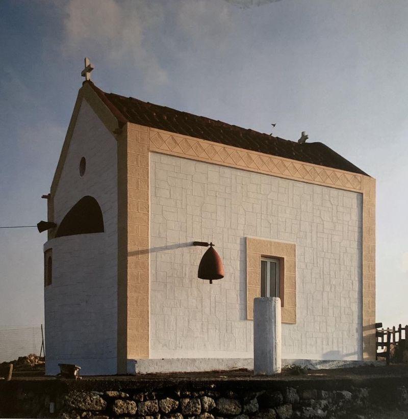 Θεμέλιος λίθος για το εκκλησάκι του Προφήτη Ηλία στο Αρκαλοχώρι που κατέρρευσε από το σεισμό