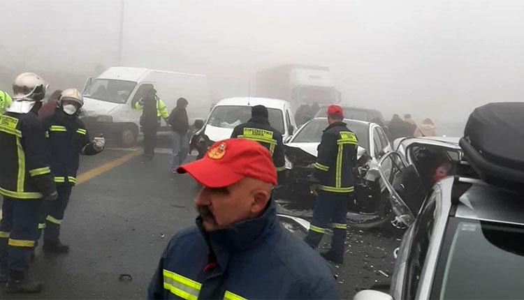 Τρομακτική καραμπόλα 50 αυτοκινήτων στην Εγνατία Οδό λόγω ομίχλης (vid+pics)