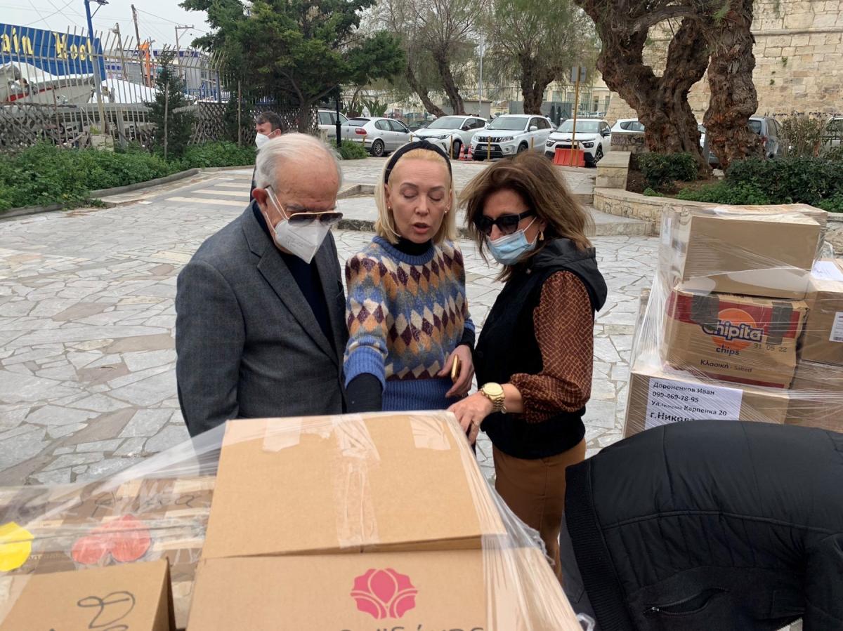 Ένα ακόμη φορτηγό με ανθρωπιστική βοήθεια από τον Δήμο Ηρακλείου προς τον ουκρανικό λαό (pics)