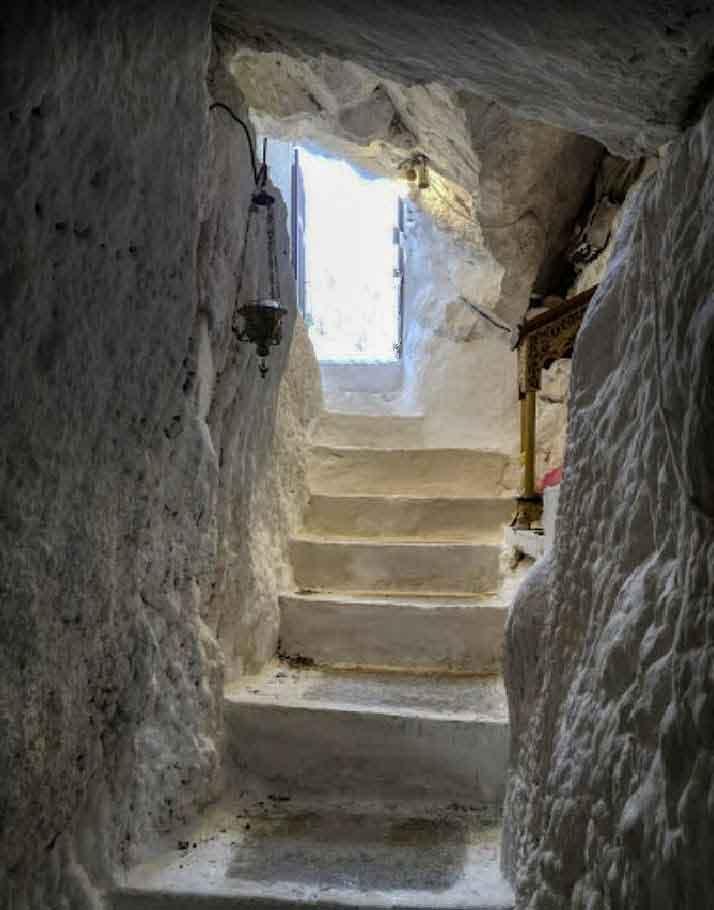 Δρόμοι Ζωής: Καλαμαύκα Τίμιος Σταυρός στις 17/04/2022