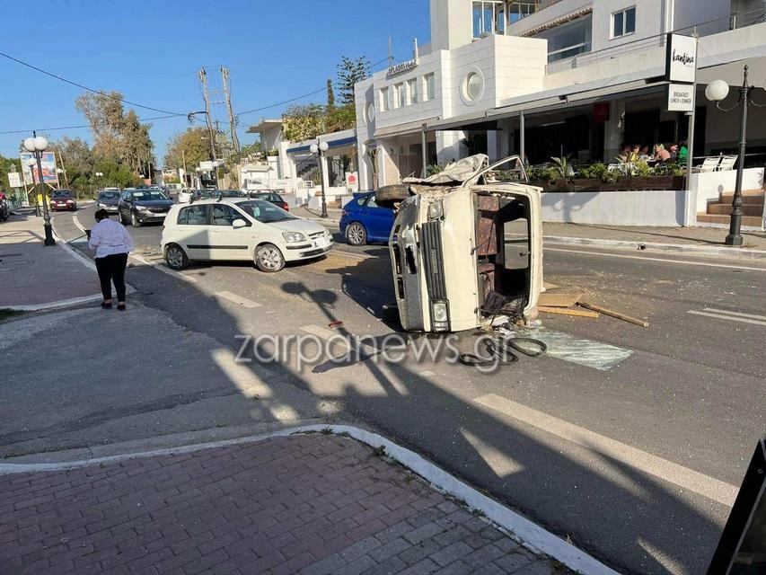 Κρήτη: Συνεχίζονται τα τροχαία στο νησί – Τούμπαρε αγροτικό αυτοκίνητο (pic)
