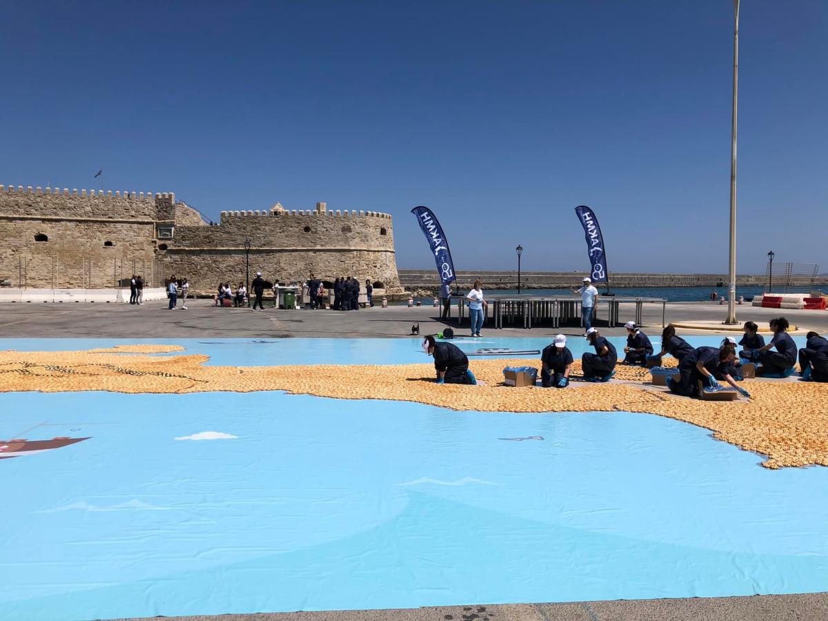 Ηράκλειο: Ρεκόρ Γκίνες για την Κρήτη με … 32.000 καλιτσούνια! (pics)