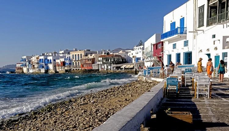 Conde Nast Traveller: Πόσα ελληνικά νησιά βρίσκονται στην καλύτερη 20άδα της Ευρώπης
