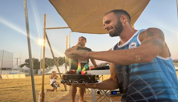 Έκλεψε την παράσταση στο Φεστιβάλ Μπιτς Βόλεϊ η συμμετοχή των Αυγενάκη και Μελισσανίδη (pics)