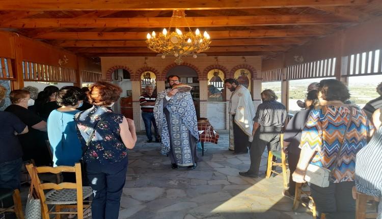 Τελέστηκε το απόγευμα ο Μέγας εσπερινός της Αγίας Ευφημίας της ενορίας Κλήματος (pics)