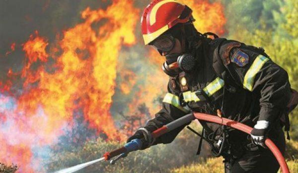 Ηράκλειο: Πυρκαγιά σε σκουπίδια αναστάτωσε την Πυροσβεστική