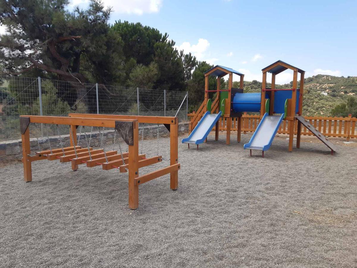 Ολοκληρώθηκε η νέα παιδική χαρά στους Ασκούς του Δήμου Μινώα Πεδιάδας 3 Ολοκληρώθηκε η νέα παιδική χαρά στους Ασκούς του Δήμου Μινώα Πεδιάδας