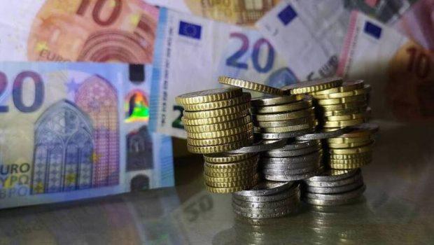 Εκπτωτικά voucher έως και 1.250 ευρώ σε μικρομεσαίους – Τι επιδοτείται και ποιοι τα δικαιούνται