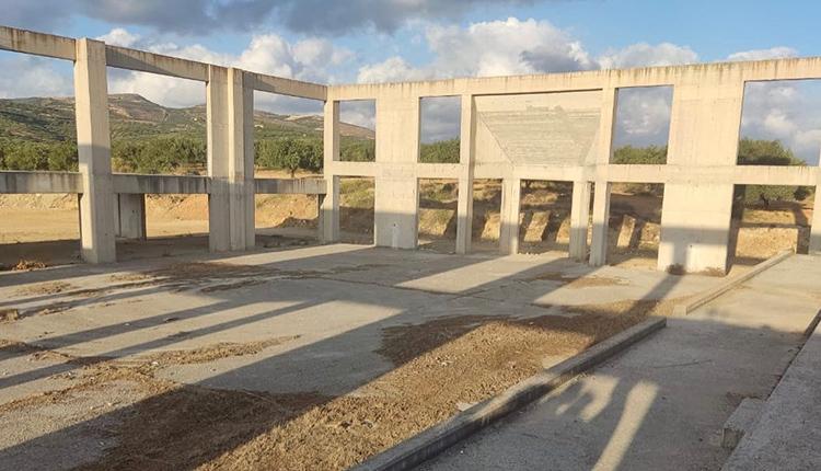 Στο υπό κατασκευή κλειστό του Ασημίου ο Λευτέρης Αυγενάκης (pics)