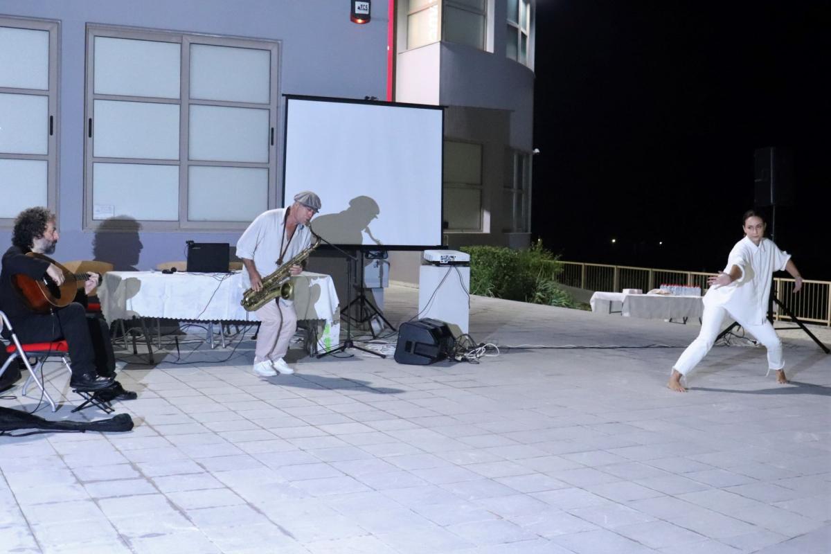Άνοιξε τις πύλες της η έκθεση ζωγραφικής «Ιχνογραφίες της Κρήτης» στη Δημοτική Πινακοθήκη Μαλεβιζίου