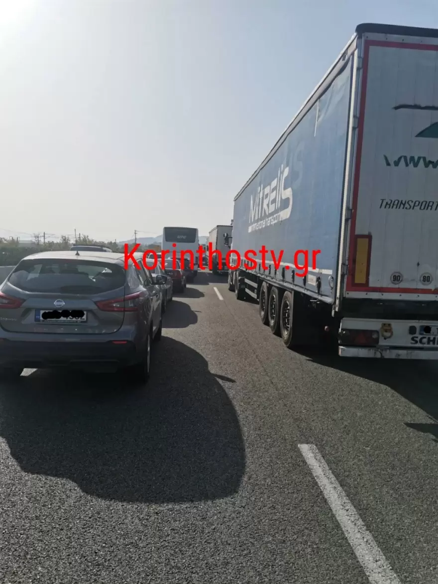 Τροχαίο Αθηνών-Κορίνθου: Τρεις οι νεκροί - Πέθανε και ο συνοδηγός της ηλικιωμένης(pics+video)