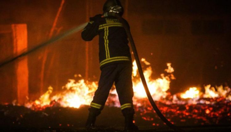 Κρήτη: Συναγερμός στην Πυροσβεστική για πυρκαγιά σε δύσβατο σημείο - Ισχυροί άνεμοι στην περιοχή