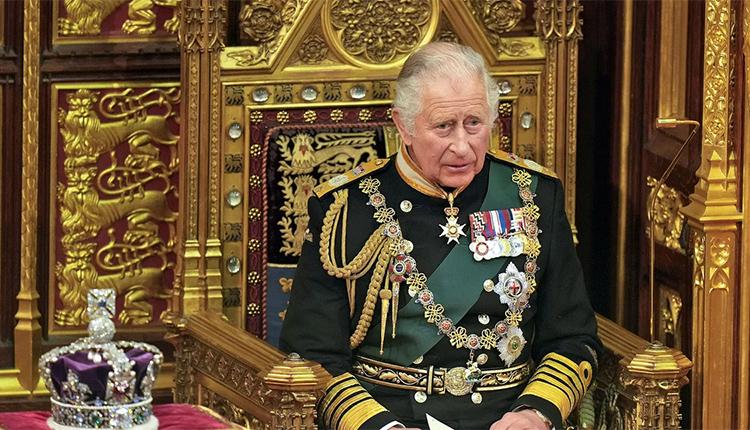 Βασιλιάς Κάρολος: Αισιόδοξοι οι γιατροί για την κατάσταση της υγείας του