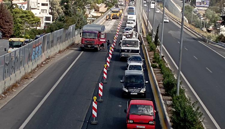 Κυκλοφοριακό κομφούζιο στην Εθνική - Μπλόκο σε Παπαναστασίου και Γιόφυρο
