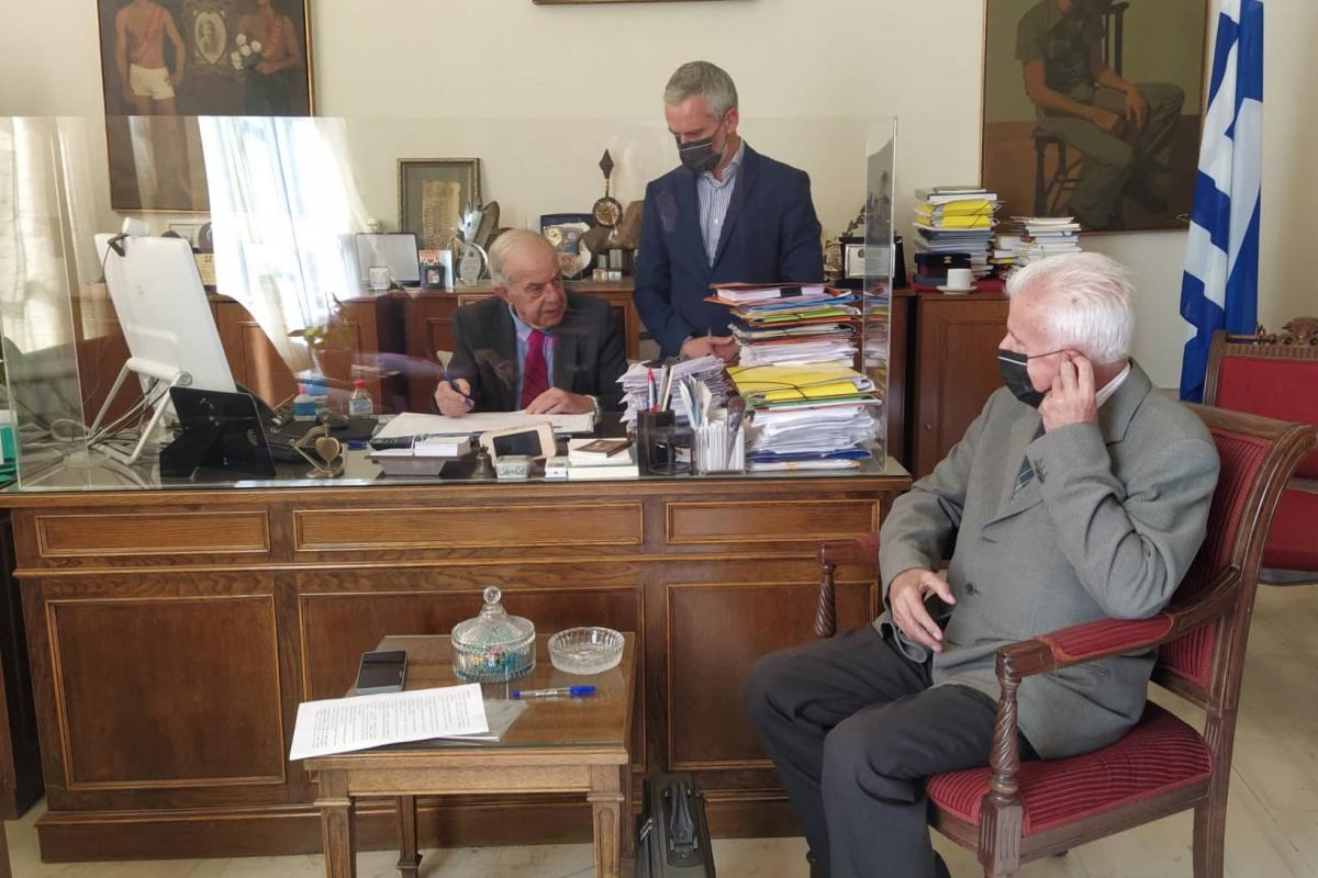 Ξεκινούν άμεσα οι εργασίες ανάπλασης του Πάρκου Ερυθραίας 3 Ξεκινούν άμεσα οι εργασίες ανάπλασης του Πάρκου Ερυθραίας