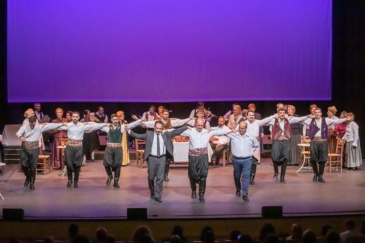 Με επιτυχία η μουσικοθεατρική παράσταση του Λυκείου Ελληνίδων «Εγώ είμαι ο τόπος σου»