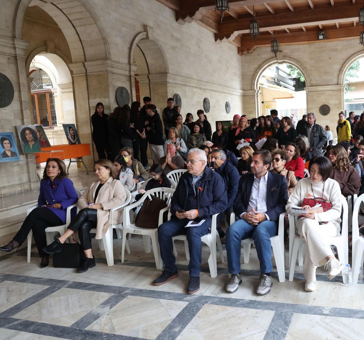 Με μεγάλη συμμετοχή οι εκδηλώσεις του Δήμου Ηρακλείου για την Παγκόσμια Ημέρα Εξάλειψης της Βίας κατά των Γυναικών