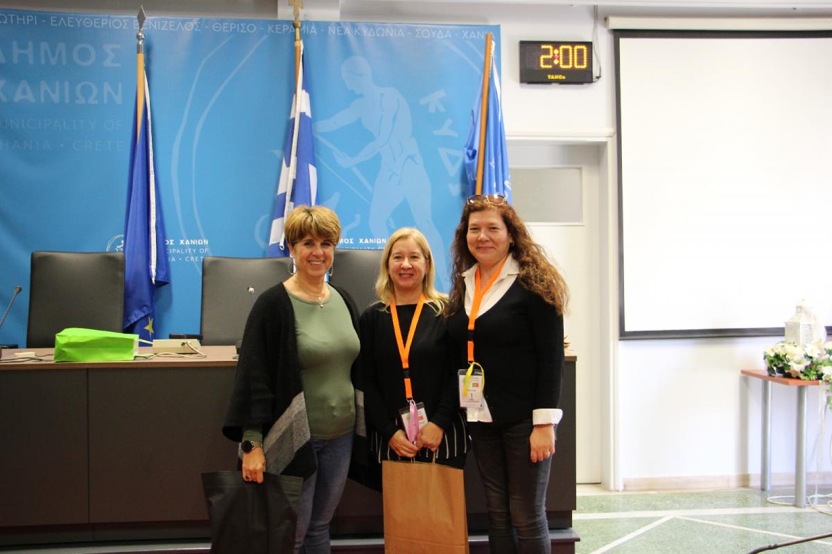 Υποδοχή μαθητών & εκπαιδευτικών στο Δημαρχείο και τη Δημοτική Βιβλιοθήκη Χανίων: Στο πλαίσιο του προγράμματος ERASMUS 5 Υποδοχή μαθητών & εκπαιδευτικών στο Δημαρχείο και τη Δημοτική Βιβλιοθήκη Χανίων: Στο πλαίσιο του προγράμματος ERASMUS