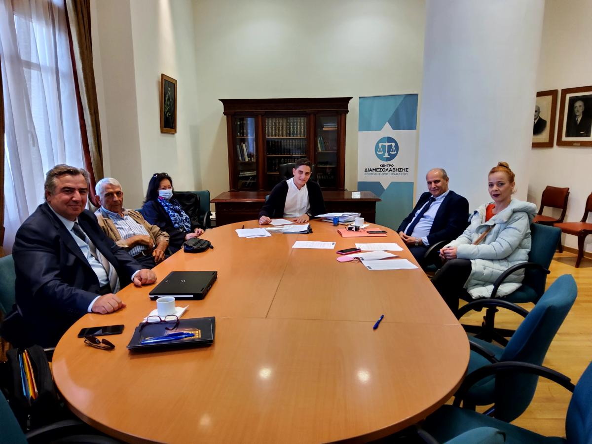 Συνάντηση Περιφερειάρχη Κρήτης και Δημάρχου Χανίων για τα Σχέδια Βιώσιμης Αστικής Ανάπτυξης