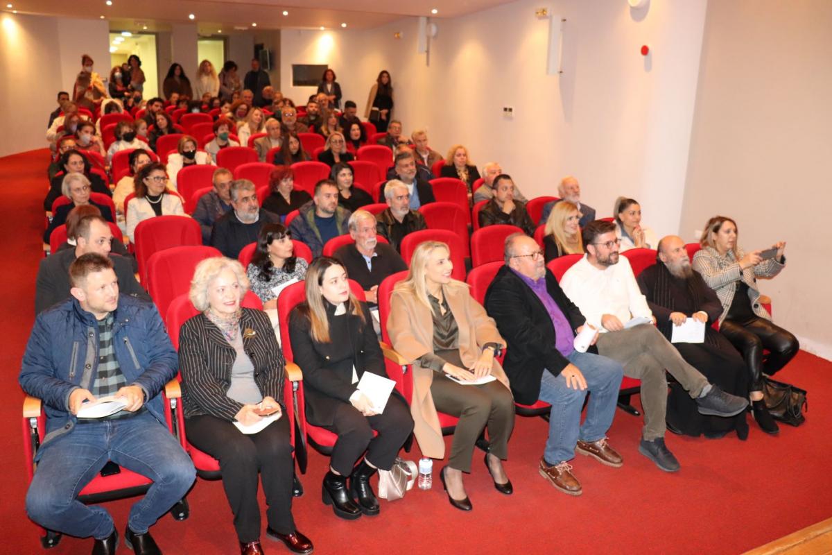Άνοιξε τις πύλες της η έκθεση «Αποτυπώσεις» στην κατάμεστη από κόσμο Δημοτική Πινακοθήκη Μαλεβιζίου (Pics)