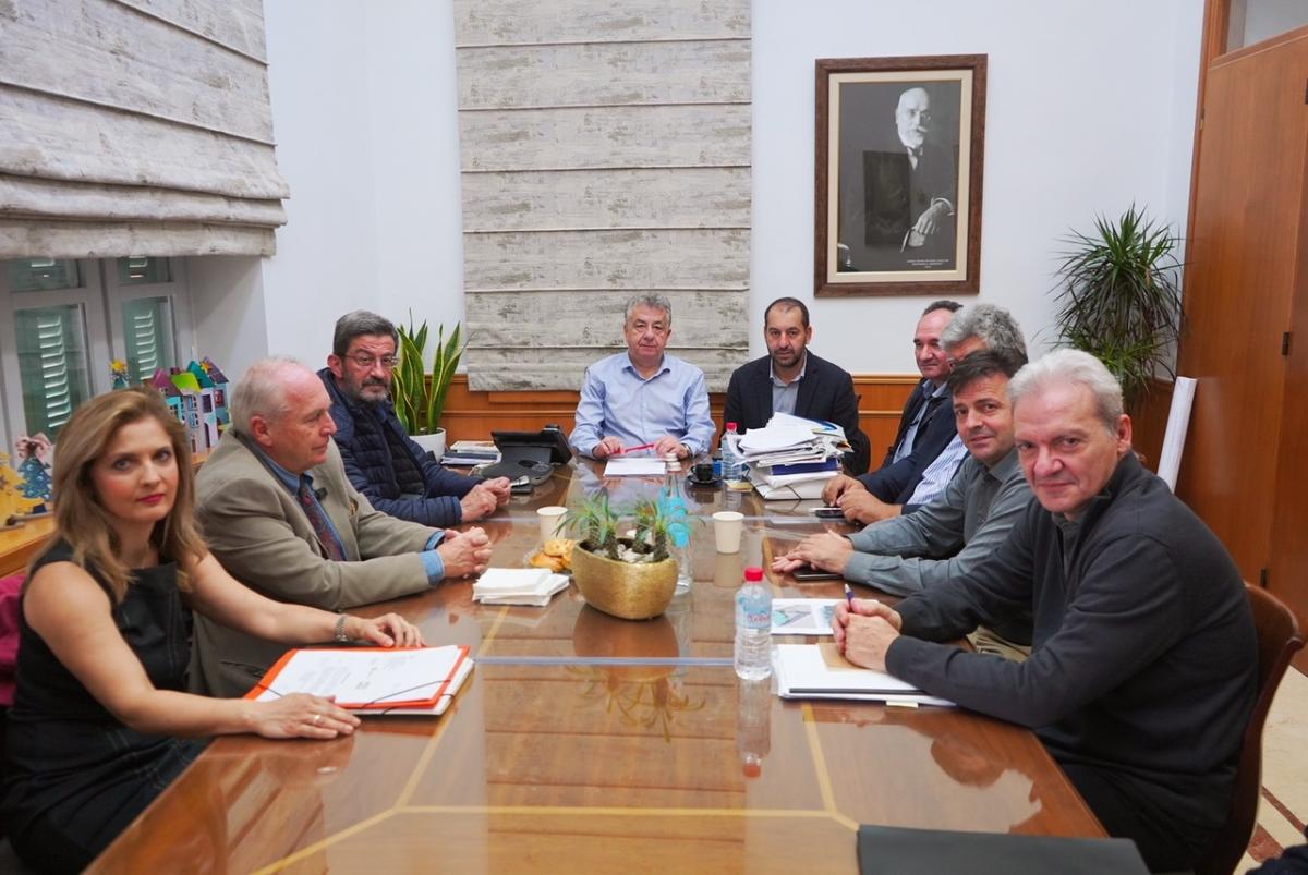 Η Περιφέρεια Κρήτης χρηματοδοτεί τη μελέτη για το κέντρο νεότερης και σύγχρονης εικαστικής δημιουργίας Ηρακλείου σε διατηρητέο κτίσμα των Ιδρυμάτων Καλοκαιρινού