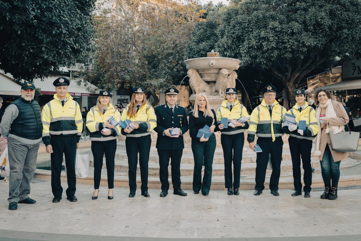 Ένας δεν πίνει, όλοι επιστρέφουν (Pics + Vid)