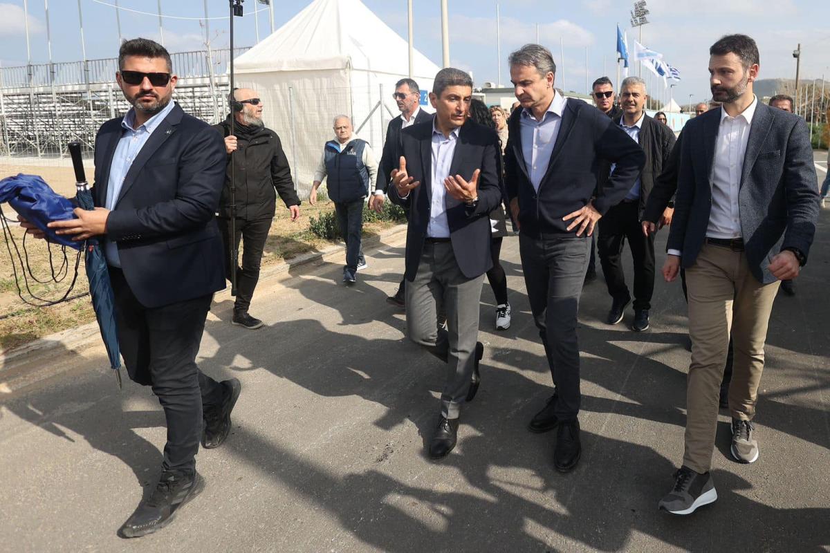 Στο Karteros Beach Sports Center o Πρωθυπουργός, ενημερώθηκε και ξεναγήθηκε από τον Λευτέρη Αυγενάκη (Pics)